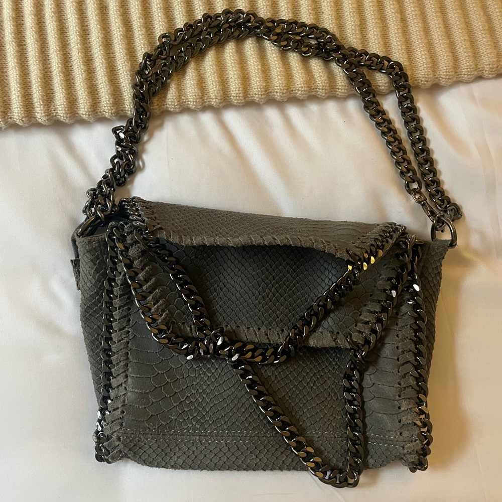 Purchased at the leather market in Florance, Italy. Genuine leather.